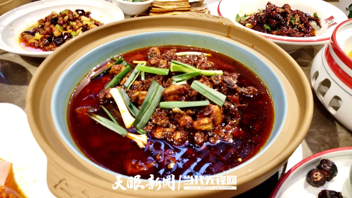 贵州辣子鸡，实拍